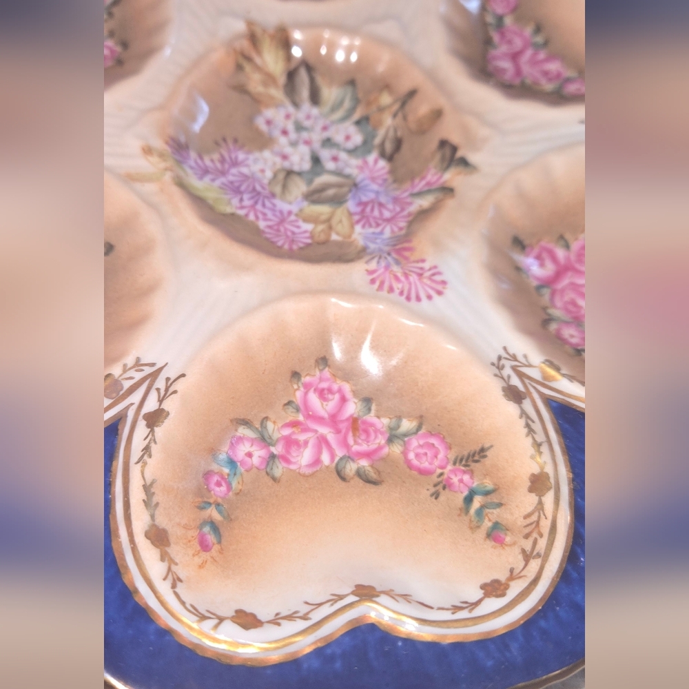 Limoges Blue and Cream Heart Ceramic Oyster Plate with Gold Trim - Picture 4 of 7